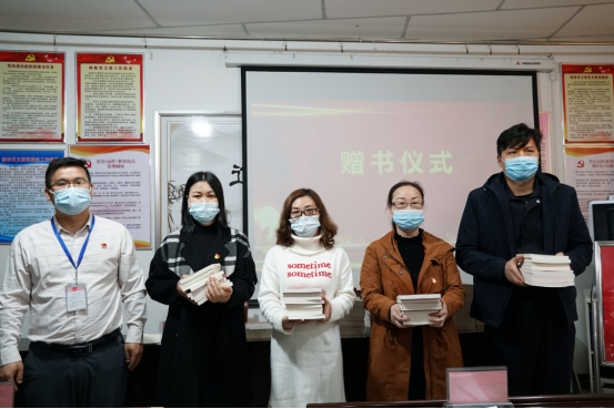 现在怎么出乌鲁木齐市 20210511162947664009.jpg